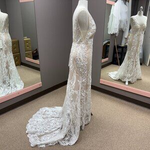 Miss Veil Wedding Fit and Flare, Beige